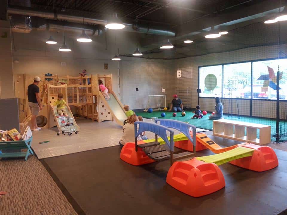 10 Ideas For Indoor Outdoor Winter Break Fun In The Twin Cities 
